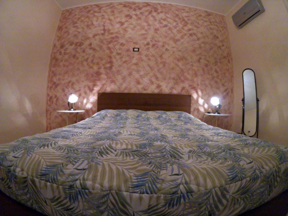 Mamma Loretta' House Hotel Biancavilla Kültér fotó