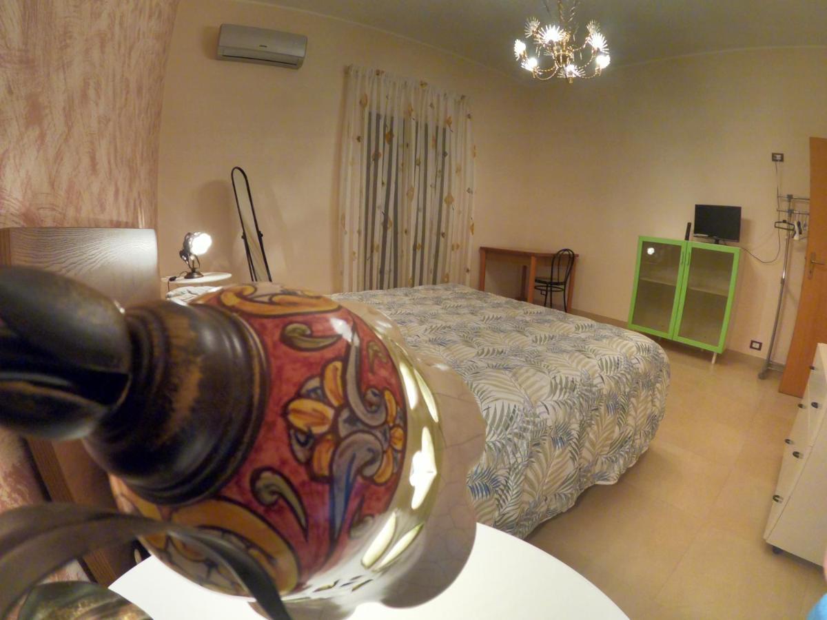 Mamma Loretta' House Hotel Biancavilla Kültér fotó